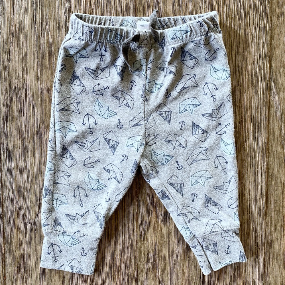 4/$10 Circo baby boy pants 6-9 months